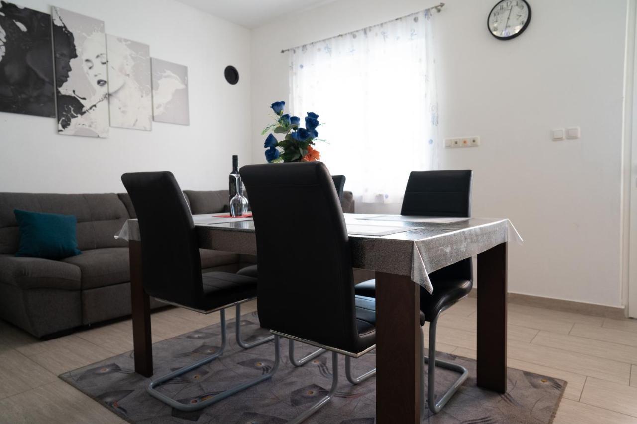 Apartment Mladen 比奥格勒·纳·莫鲁 外观 照片